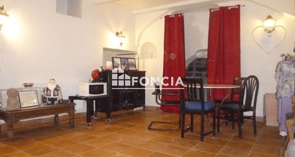 À vendre Appartement 2 pièces 54 m² - Puget-théniers 06260