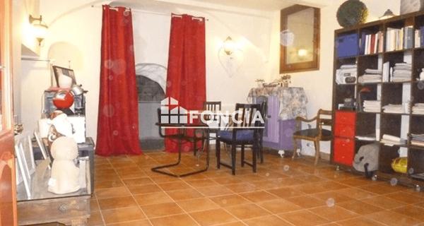 À vendre Appartement 2 pièces 54 m² - Puget-théniers 06260