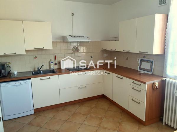 Appartement T2/T3, avec ascenseur + clim...
