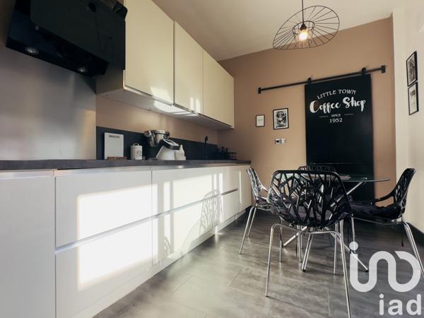 Maison de ville 7 pièces de 131 m² à Saint-Omer (62500)