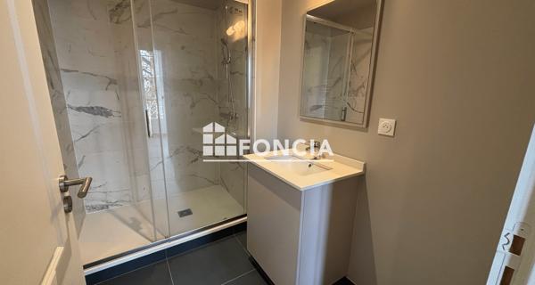 Location Appartement 3 pièces 66.42 m² - Blois 41000