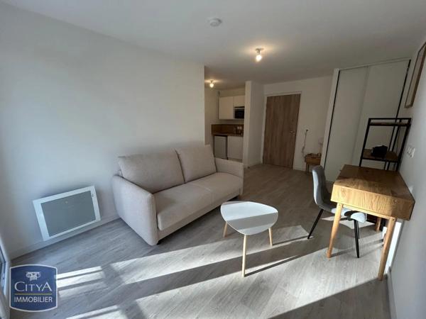 Appartement à louer 1 pièce 23.52m²