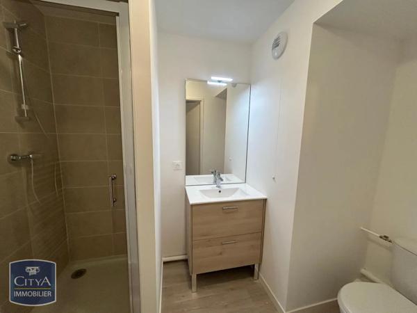 Appartement à louer 1 pièce 23.52m²