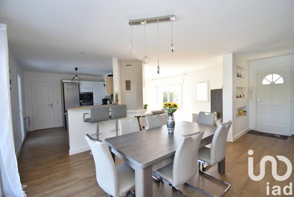 Maison à vendre 6 pièces 147 m² Saint-Lys