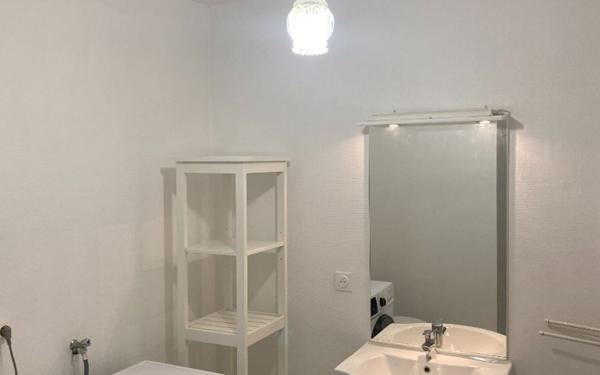 Appartement à louer    1 pièce •  Vannes