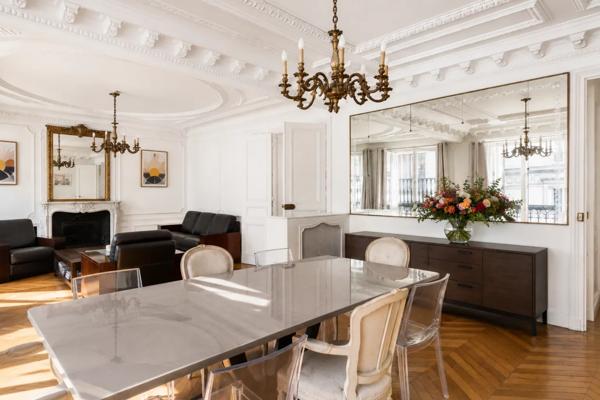 Appartement Paris 10e - PETITES ÉCURIES / FAUBOURG POISSONNIÈRE