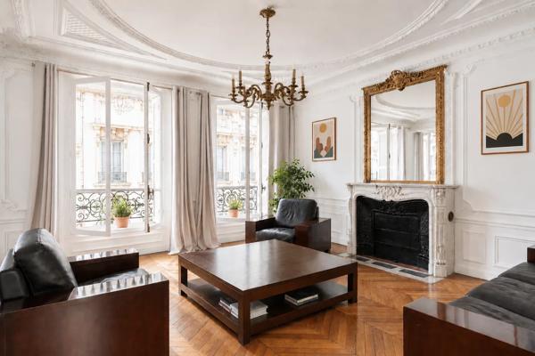 Appartement Paris 10e - PETITES ÉCURIES / FAUBOURG POISSONNIÈRE