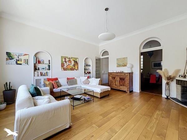 Maison 689 973 € Bordeaux 7 p 172 m² DPE C