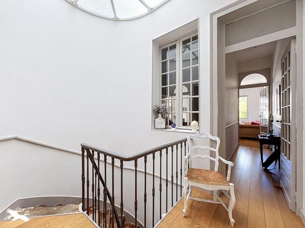 Maison 689 973 € Bordeaux 7 p 172 m² DPE C