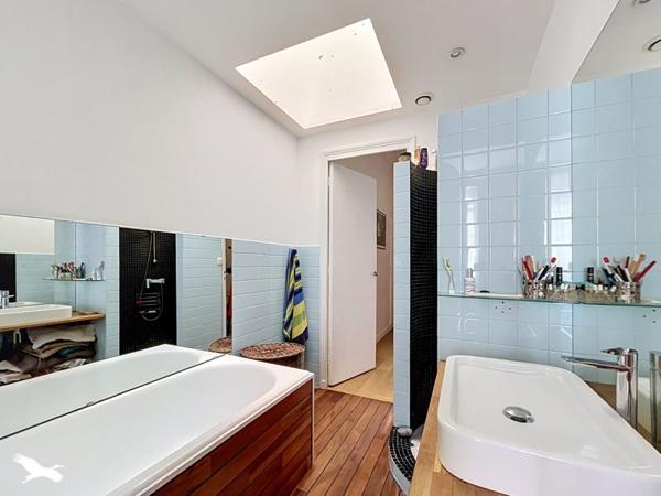 Maison 689 973 € Bordeaux 7 p 172 m² DPE C