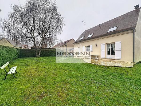 Maison 5 pièces, 4 chambres, Terrain, garage, secteur calme, Pringy.
