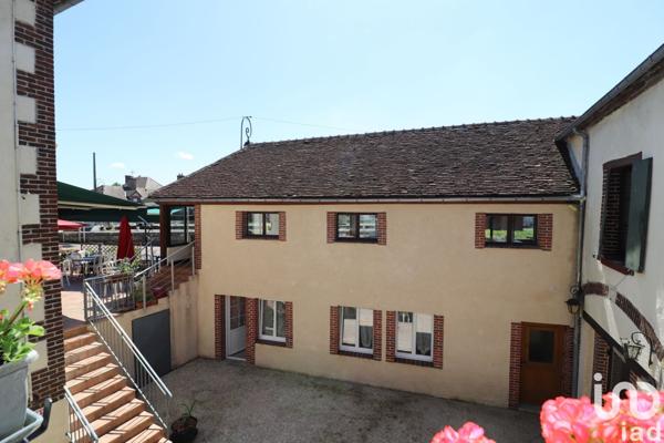 Hôtel-restaurant à vendre 660 m² Rogny-les-Sept-Écluses