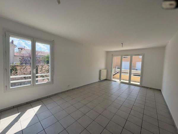 Appartement 3 pièces de 76 m² à Andrezieux boutheon