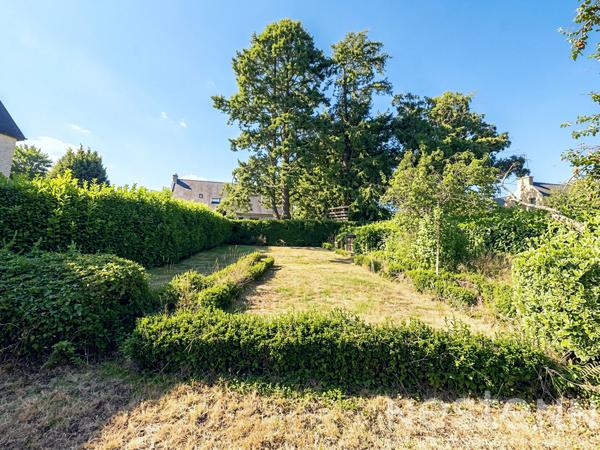 Terrain à bâtir - 376m² hors lotissement et libre de constructeur - Hennebont, Kerpotence