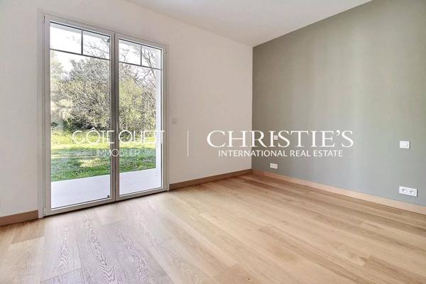 À vendre Urrugne - Villa de 9 pièces avec piscine