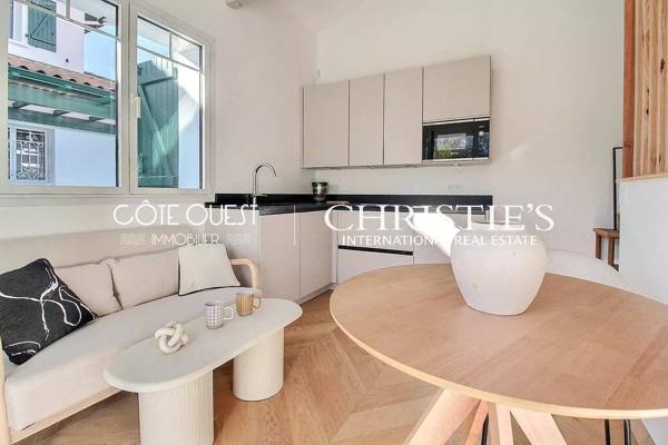 À vendre Urrugne - Villa de 9 pièces avec piscine