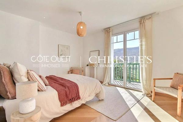 À vendre Urrugne - Villa de 9 pièces avec piscine