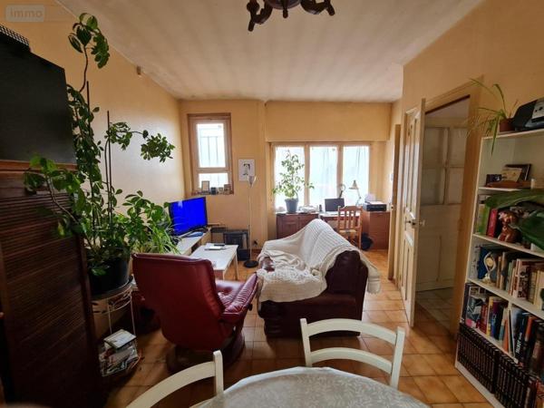 Immeuble à vendre à La-Ferté-Bernard dans la Sarthe (72400), ref : 72085-2096