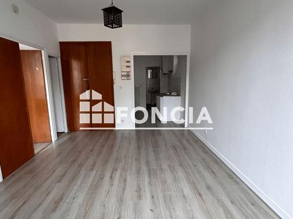 Location Appartement 2 pièces 40 m² - 6 RUE DU DOCTEUR CHAUSSIER Dijon 21000