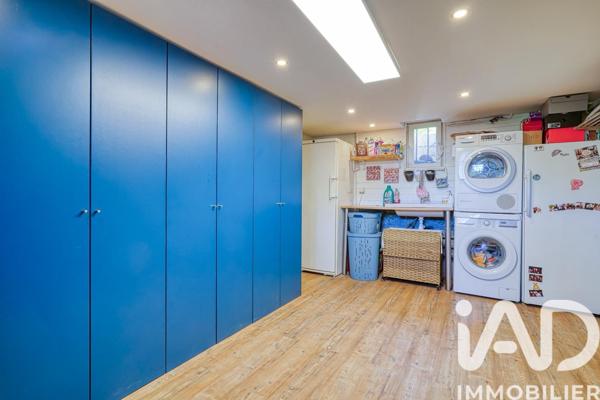 Maison à vendre 5 pièces 210 m² Cachan