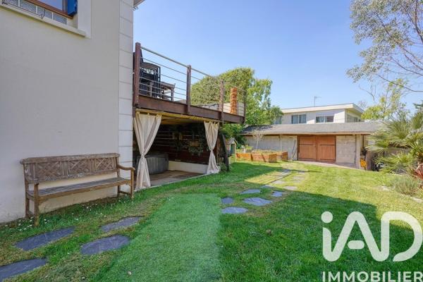 Maison à vendre 5 pièces 210 m² Cachan