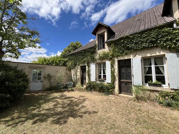 Maison à vendre |  Saint-Amand-Montrond |  7 pièces | 160 m²