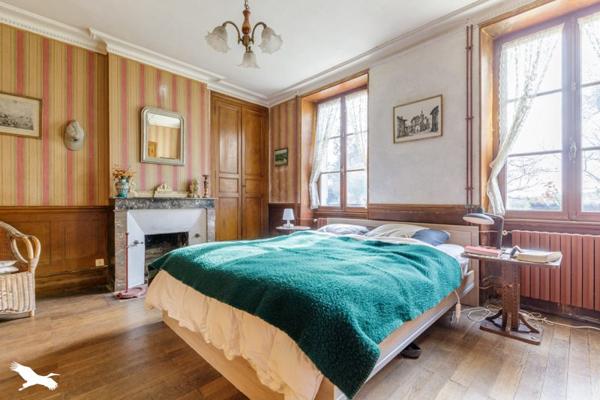 Maison à vendre |  Saint-Amand-Montrond |  7 pièces | 160 m²