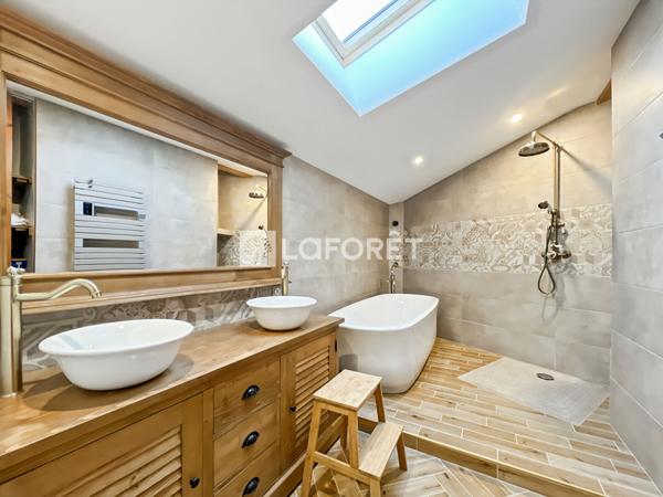 Achat maison Alixan - 6 pièce(s) - 247 m² - 610 000 €