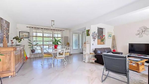 Maison 7 pièce(s) 170 m2