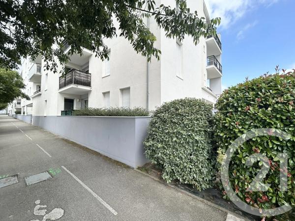 Appartement F2 à vendre  2 pièces - 44,96 m 2   LA ROCHE SUR YON  - 85