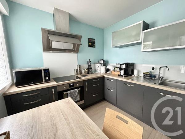 Appartement F2 à vendre  2 pièces - 44,96 m 2   LA ROCHE SUR YON  - 85