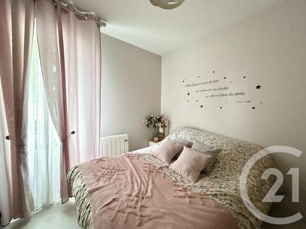 Appartement F2 à vendre  2 pièces - 44,96 m 2   LA ROCHE SUR YON  - 85
