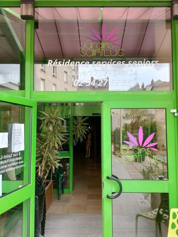 Bel appartement situé en plein centre ville ,à saisir d'urgence