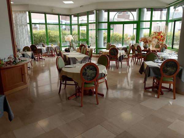 Bel appartement situé en plein centre ville ,à saisir d'urgence