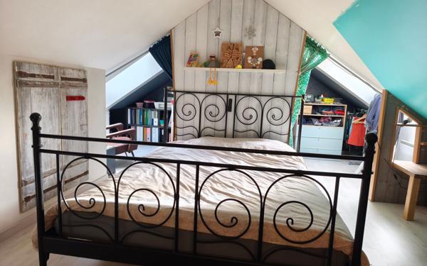 Maison à vendre    3 pièces •  Héauville