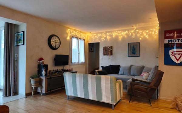 Maison à vendre    3 pièces •  Héauville