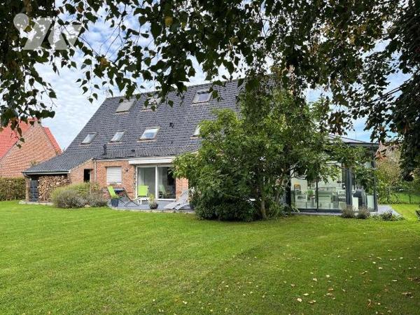 HAZEBROUCK Centre Ville : Superbe propriété à deux pas du centre ville d'Hazebrouck ! Très bel ...