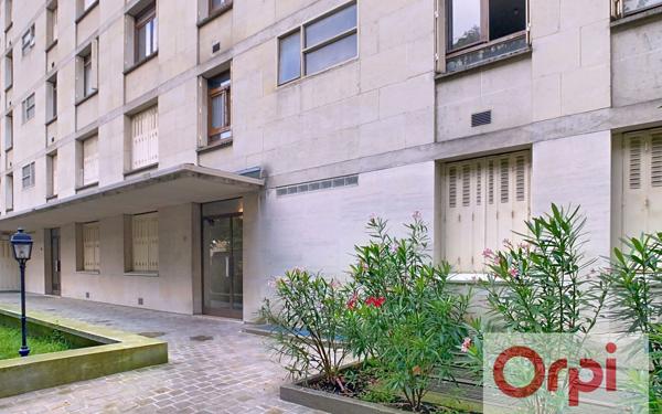 Appartement à vendre    2 pièces • 53,11 m2 Issy-les-Moulineaux