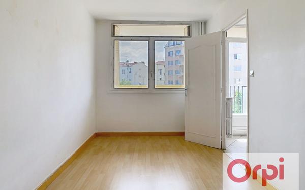Appartement à vendre    2 pièces • 53,11 m2 Issy-les-Moulineaux