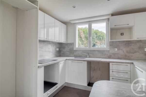 Maison à vendre  6 pièces - 102 m2 LE PLESSIS BOUCHARD - 95