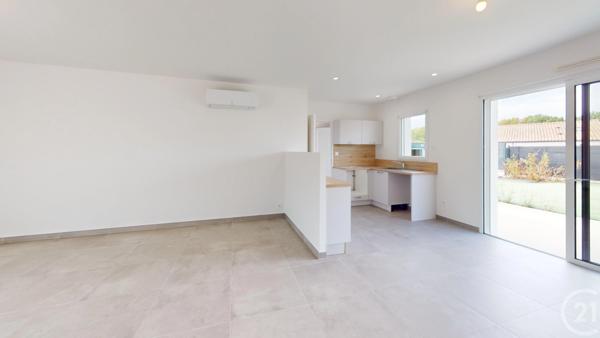 Maison à vendre  4 pièces - 83,30 m 2   ANGLES  - 85