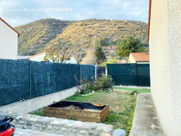 Maison 4 faces de plain pieds proche Prades (66)