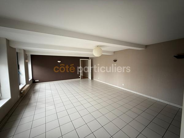 Location Appartement128 m² - 5 Pièces - SAINT POL SUR TERNOISE (62130)