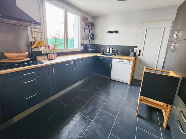 Maison Nandy 5 pièce(s) 103.48 m2