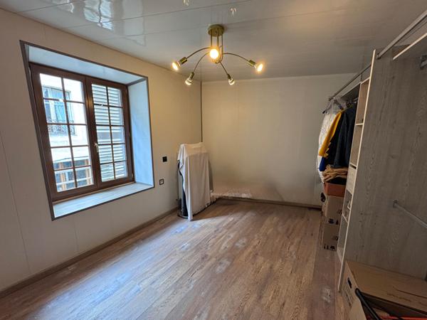 Grande Maison de bourg, 132 m2, 3 chambres, village médiéval