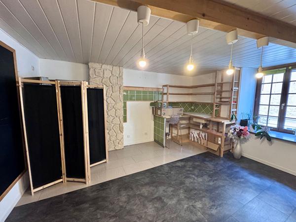 Grande Maison de bourg, 132 m2, 3 chambres, village médiéval