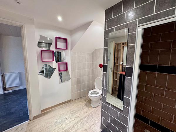 Grande Maison de bourg, 132 m2, 3 chambres, village médiéval