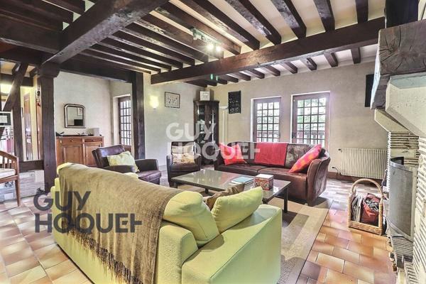 10 km de Bernay, magnifique propriété avec vue imprenable sur la vallée