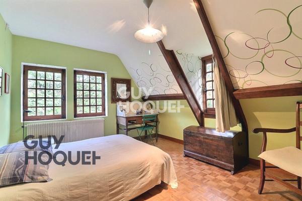 10 km de Bernay, magnifique propriété avec vue imprenable sur la vallée