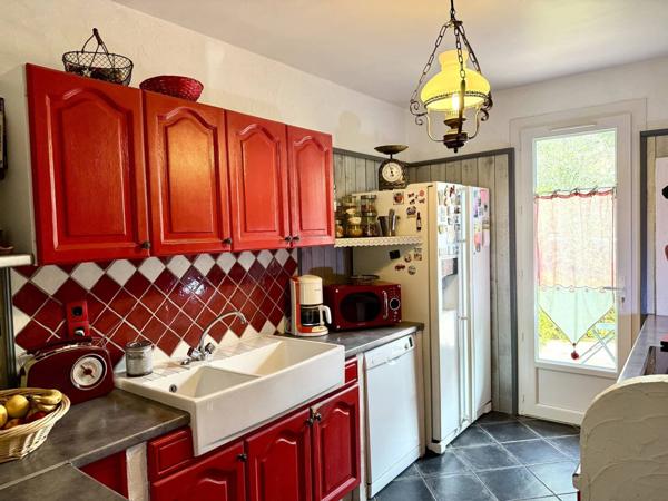 Charmante maison familiale, piscine, sans vis-à-vis, Pierrevert